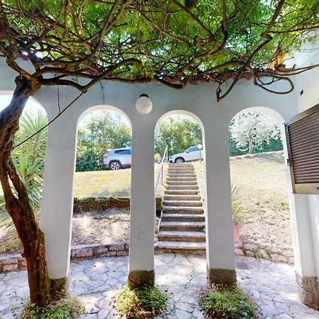 Villa Elvira